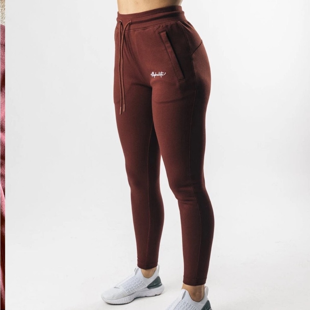Alphalete joggers